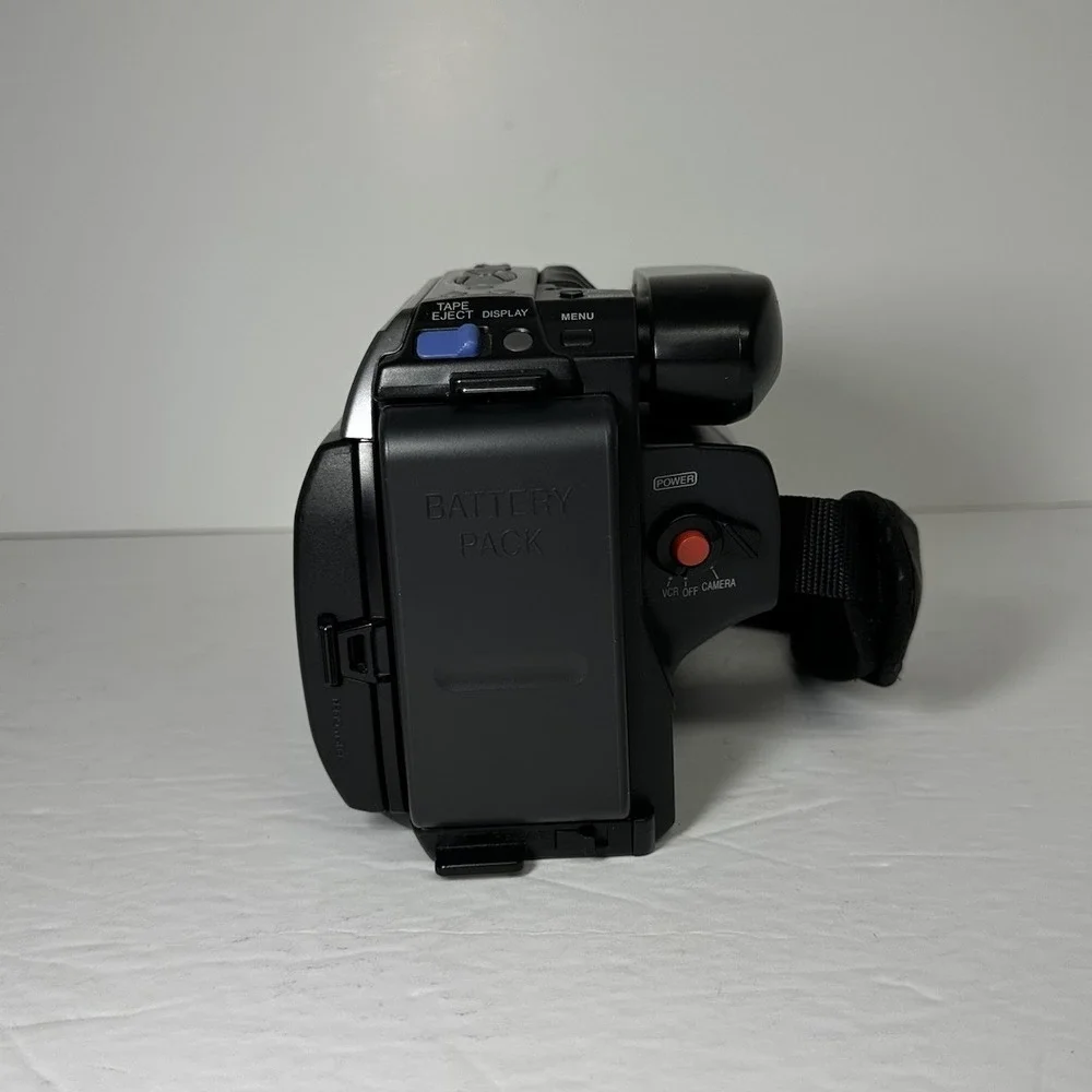 Panasonic VHS-C Palmcorder PV-L352D w Adapter, New Battery Chargers, AV, Case